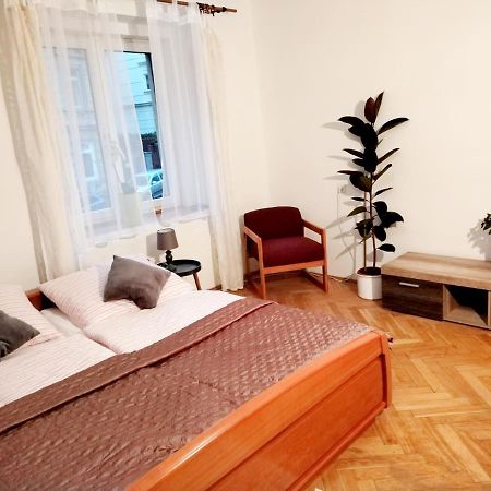 Apartman Isabel ジェチーン エクステリア 写真