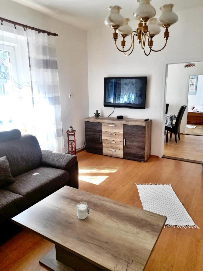 Apartman Isabel ジェチーン エクステリア 写真